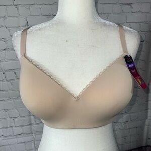 COPY - MAIDENFORM Wireless Flex to You Comfort bra.. Nude color. Slightly padded